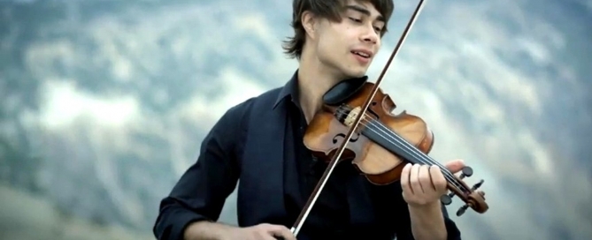 Alexander Rybak plays violin